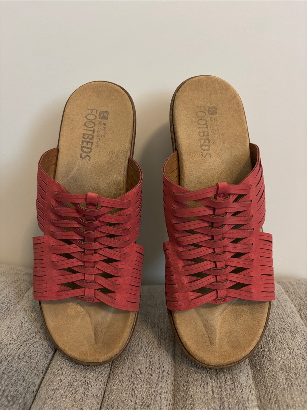 White Mountain Coral Leather Woven Slide Sandals - size 7.5